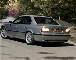 بي ام دبليو الفئة 7